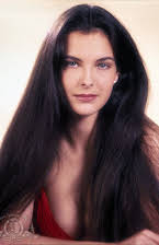 Carole Bouquet como 