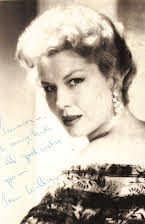 Jean Willes como Alice