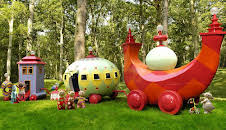 In the Night Garden