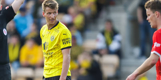 15:55: OBOS-ligaen: Lillestrøm - Stabæk | TV 2 Sport 1 | 11/8 2025