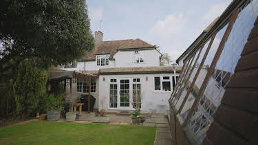 14:55: Boligjakten UK (S26 E6) (S26) | TV6 | 4/14 2026