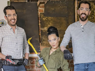 14:05: Celebrity DIY - Stars packen an | Sixx | 4/26 2026