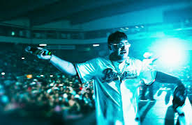 Mi Mundo season-1: Mi Mundo - Grupo Frontera