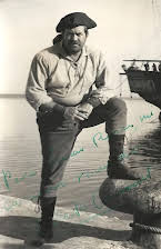 Roberto Camardiel como Peppino