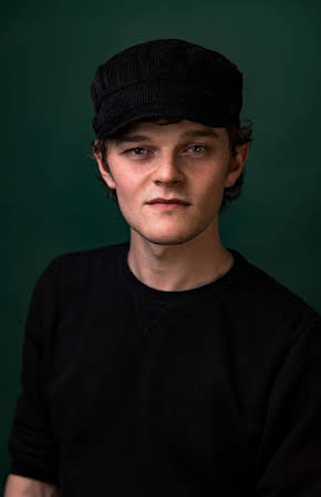 Robert Aramayo as 