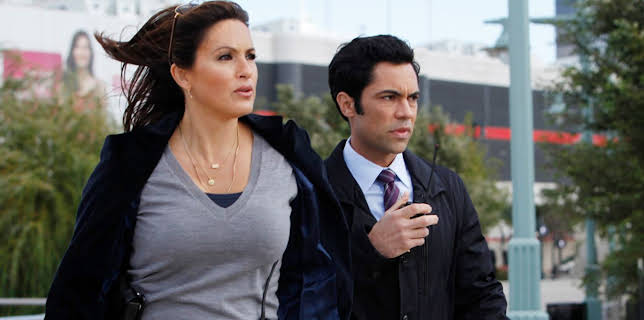 10:00 PM: Law & Order: Special Victims Unit (S13 E7) (S13) | 5 USA | 11/23 2025