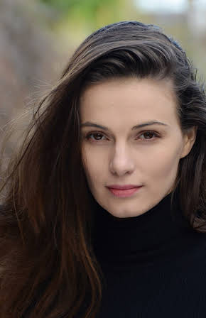 Andreea Diac as 