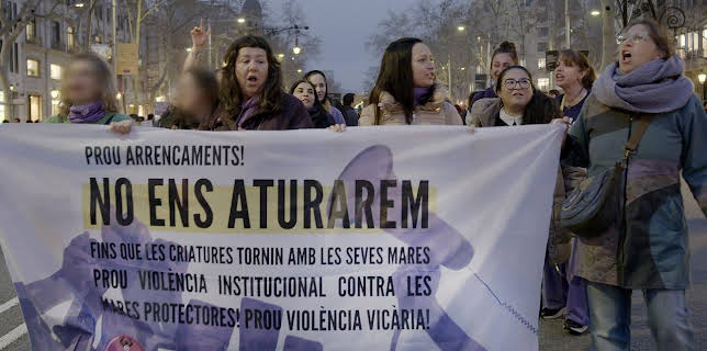 19:40: Re: Spaniens Mütter gegen gewalttätige Väter | Arte | 11/13 2025