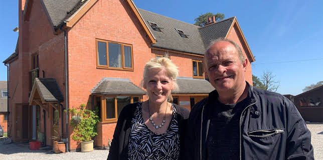 6:55 PM: Four in a Bed | More 4 | 11/14 2025