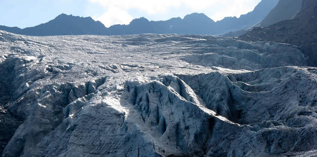 15:10: Land der Berge - 9 Länder, 9 Gipfel | 3SAT | 3/6 2026