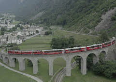 Traumhafte Bahnstrecken der Schweiz II: Im "Bernina Express" von St. Moritz nach Tirano