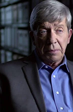 Joe Kenda as 