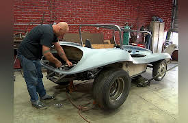 Full Custom Garage: Electric Dune Buggy