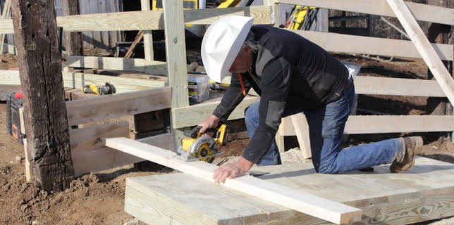 6:00 PM: Homestead Rescue (S3) | Discovery Channel | 3/6 2026