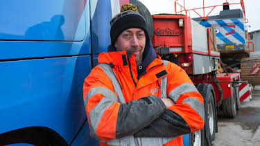 3:00 AM: Trucking Heavy (S3 E8) (S3) | Paramount | 8/7 2026
