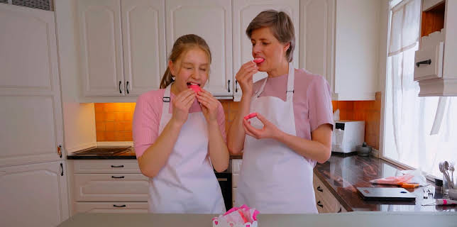 06:23: Bakebasillen | TV 2 | 11/19 2025