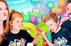 The Stella Show: The Stella Show's IRL Roblox Challenge!