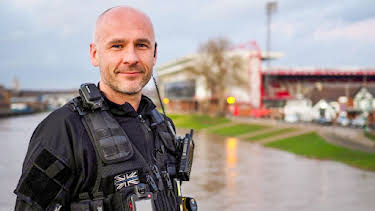 7:00 PM: Police Interceptors (S21 E5) (S21) | Paramount | 4/9 2026