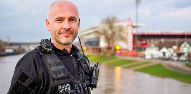 7:00 PM: Police Interceptors (S21 E5) (S21) | Paramount | 11/17 2025