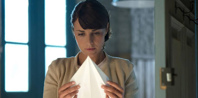 20:15: Velvet (S01/E05) | One | 1/20 2026