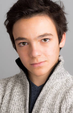 Álvaro Villaespesa as 