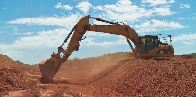 09:00: Guldjägarna i Australien (S8 E13) (S8) | TV10 | 11/13 2025