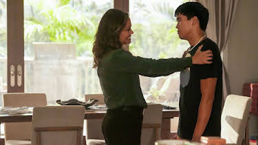 21:10: Navy CIS: Hawaii | Sixx | 4/13 2026