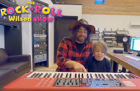 Rock & Roll Wilson Show: Learn to Play Day at The Beach - Sub Bass