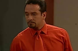 El pais de las mujeres season-1: El país de las mujeres Capítulo 21