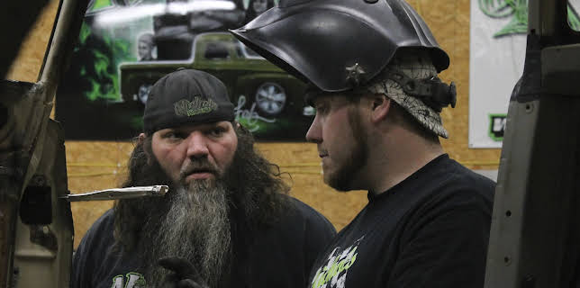 4:00 AM: Wrench'd (S1 E1) (S1) | Discovery Turbo | 12/11 2025