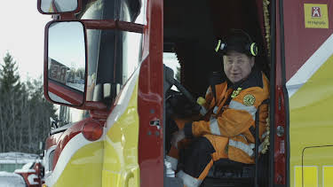 15:00: På glattisen (S5 E3) (S5) | Viasat 4 | 10/15 2026