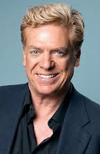 Christopher McDonald como 
