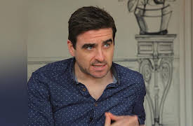 Undercover: Fighting the Fraudsters S1: Travel