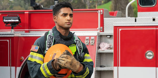 21:15: 9-1-1 Notruf L.A. | Sixx | 2/18 2026