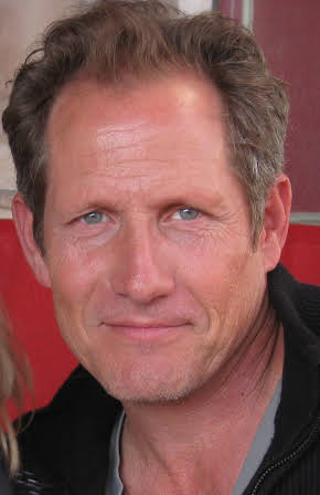 Thom Mathews as 