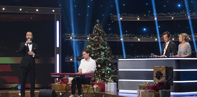 23:00: Alle mot alle julespesial (S3 E7) (S3) | TVNorge | 12/17 2025