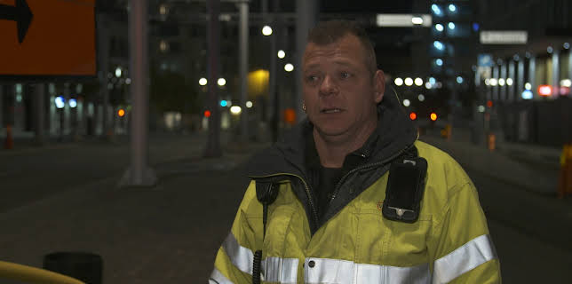 18:00: Veiens helter (S8 E9) (S8) | MAX | 11/17 2025