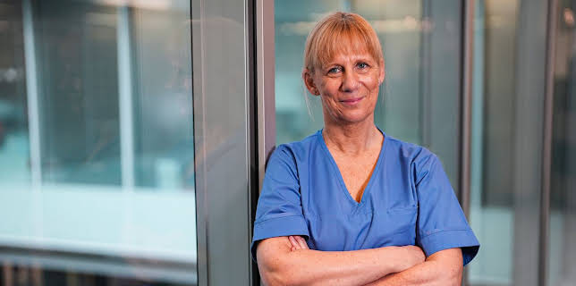 11:00 PM: Skin A&E (S4 E2) (S4) | 5 Star | 2/13 2026