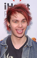 Michael Clifford som 
