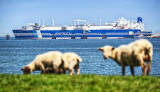 LNG-Terminals im Norden - Rettungsanker oder Fehlinvestition