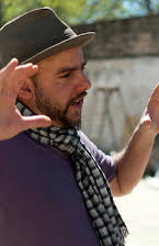 Matías Gueilburt som Director