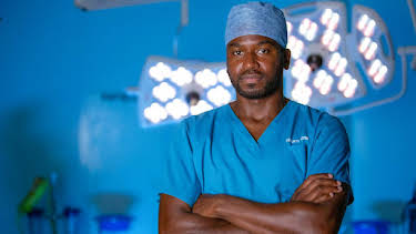 10:00 PM: Trauma Room One (S1 E3) (S1) | 5 Star | 7/12 2026