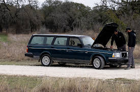 Holden Bros. Restos, Season 1: The Sleeper Volvo