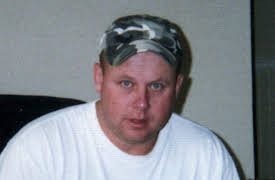 Does Murder Sleep?, Season 1: To Kiss or Kill