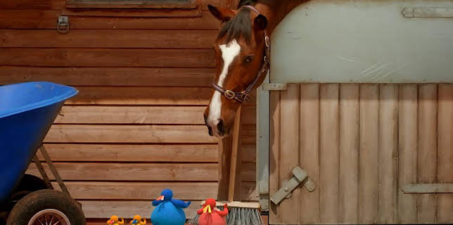 9:35 AM: Twirlywoos (S2) | Cbeebies | 1/13 2026
