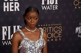 Fashion Forward: Season 4: Fashion Forward 445