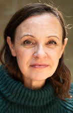 Heike Hanold-Lynch as 