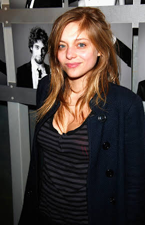 Lizzie Brochere as 