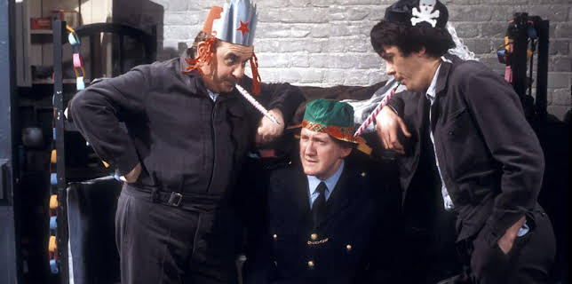 1:00 AM: Porridge | BBC Four | 12/17 2025