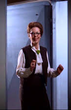 Elizabeth Harrower como Martha Bernard